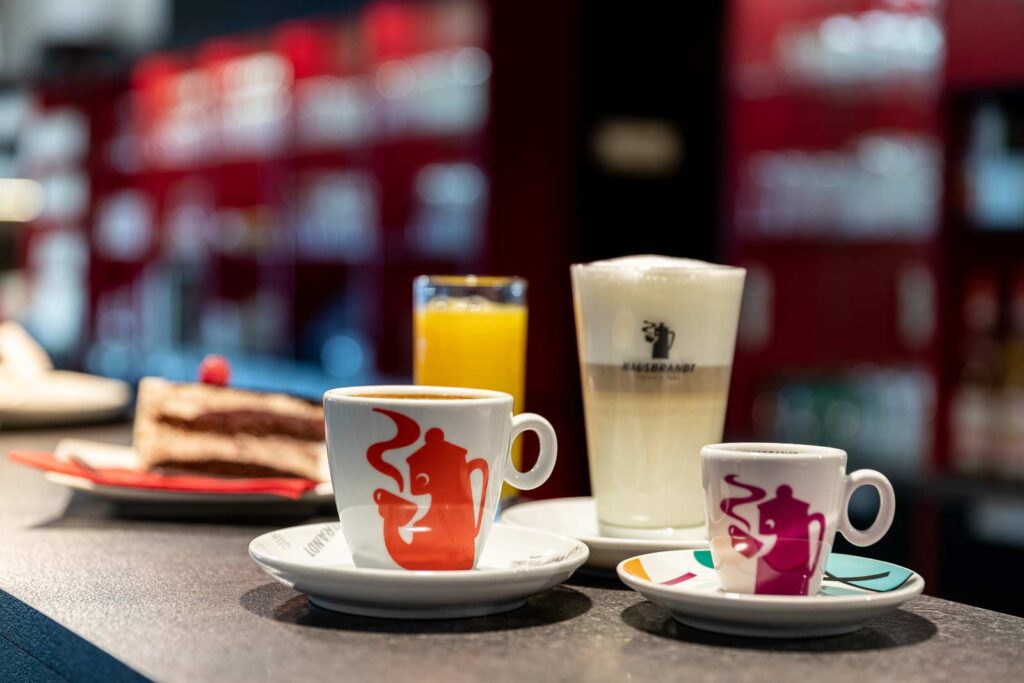 Ponudba kave v Kavarni Cappuccino
